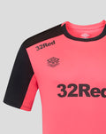 Close-up of calypso coral Rangers FC training T-shirt front showing 32Red sponsor and club crest with black sleeves.
